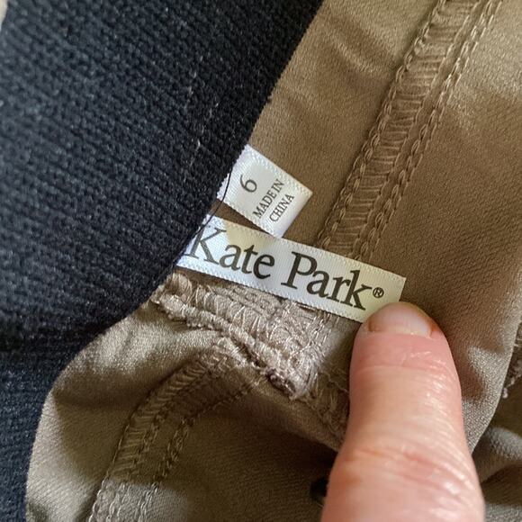 Kate Park Brown Skinny Pants, Size 6 - Picture 6 of 8